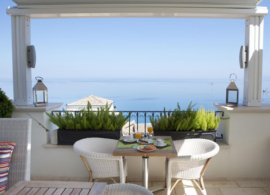 Piccolo Grand Hotel Пиццо Экстерьер фото