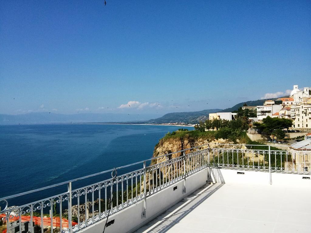Piccolo Grand Hotel Пиццо Экстерьер фото