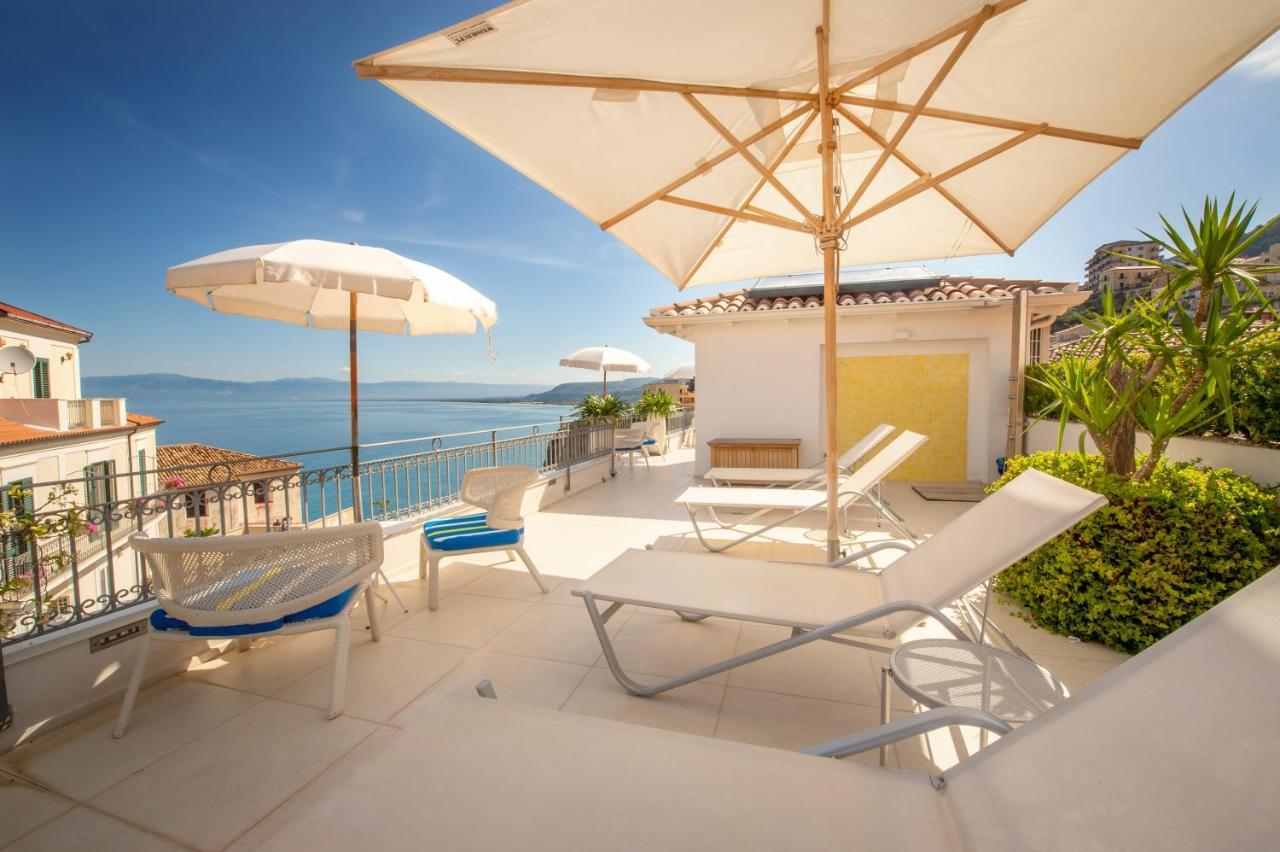 Piccolo Grand Hotel Пиццо Экстерьер фото